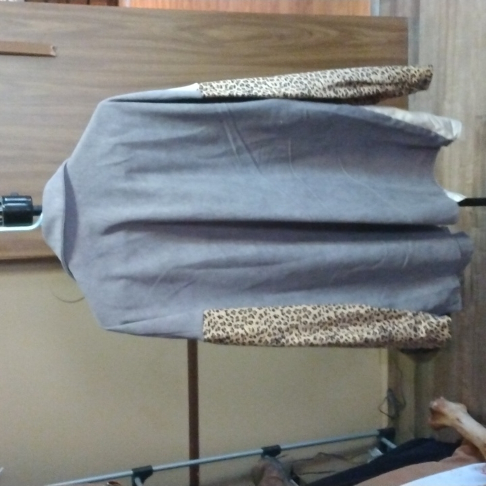 Oversized leopard jacket - Picture 2 of 2